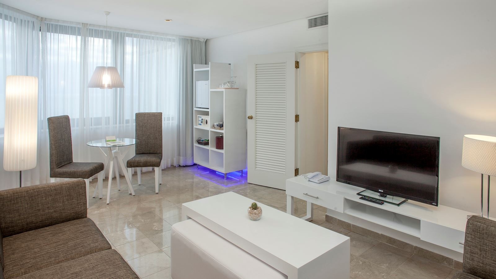 rooms-the-level-grand-suite