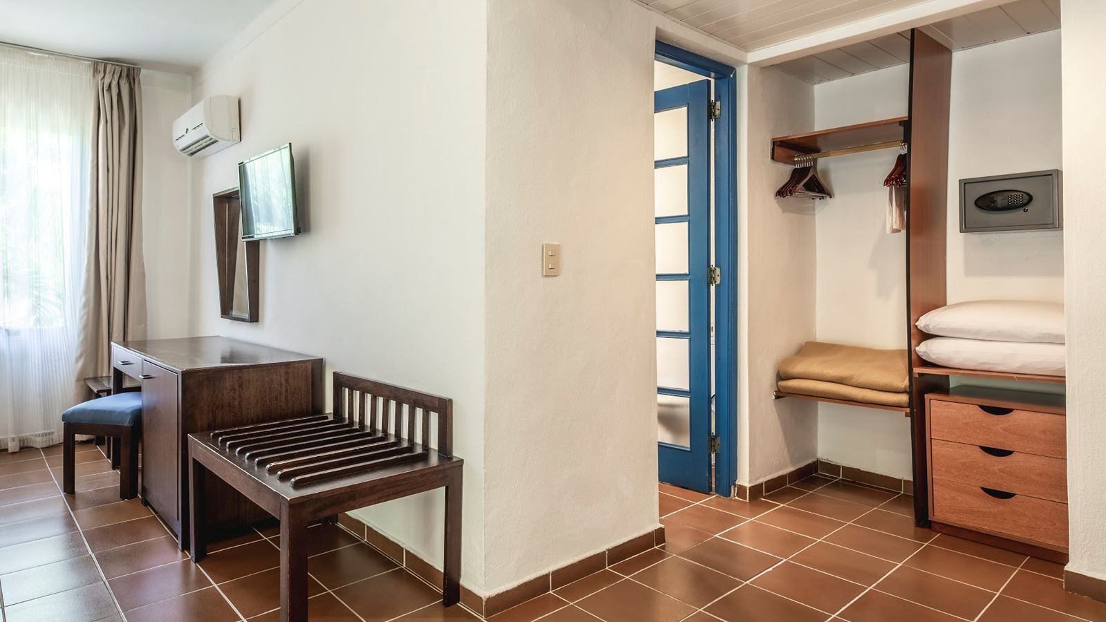 rooms-double-standard-room