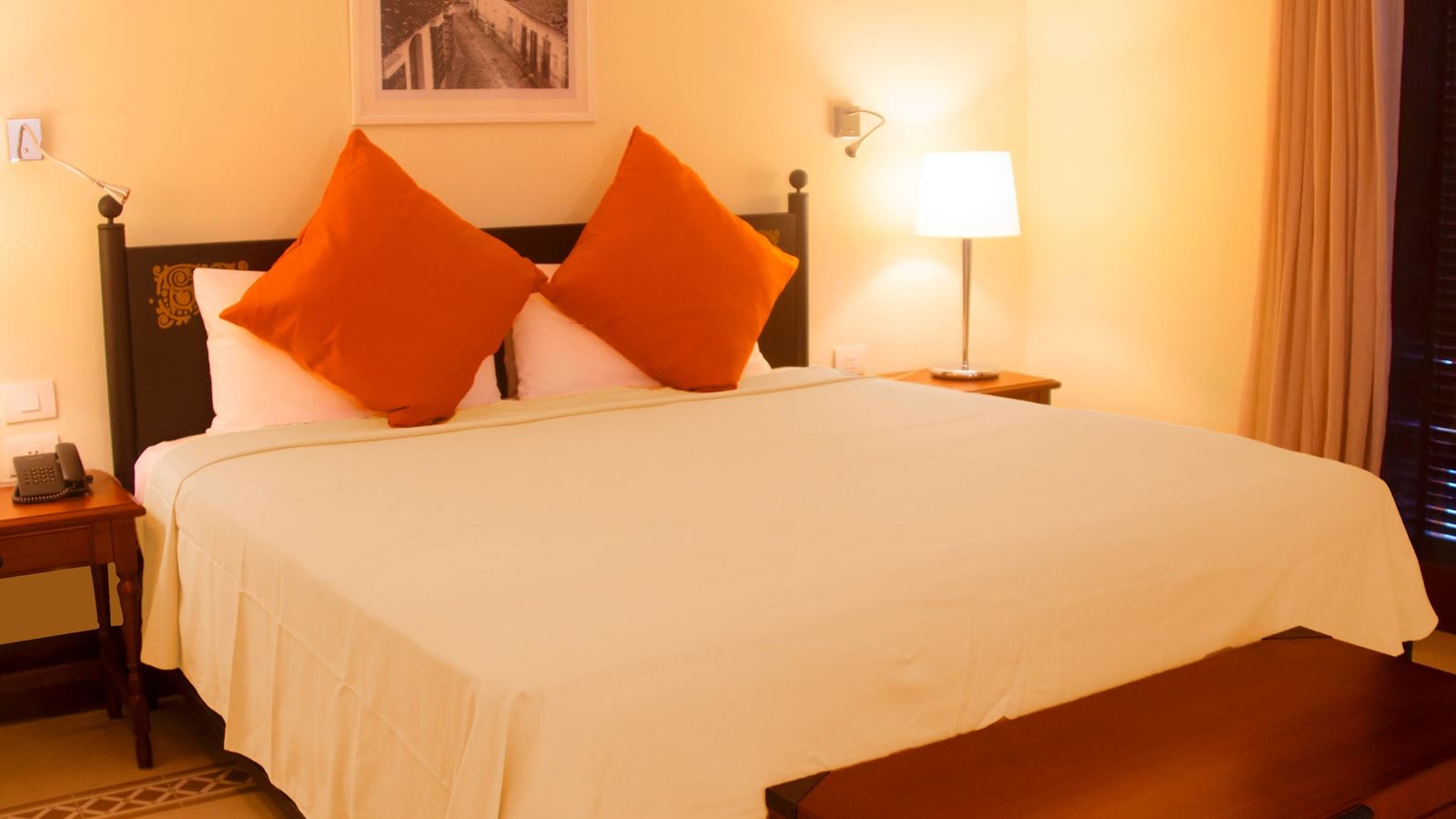 rooms-deluxe-standard