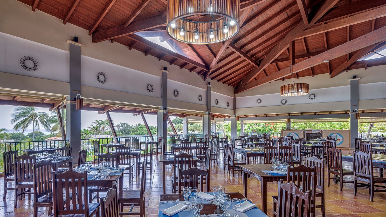 restaurants-buffet-hacienda