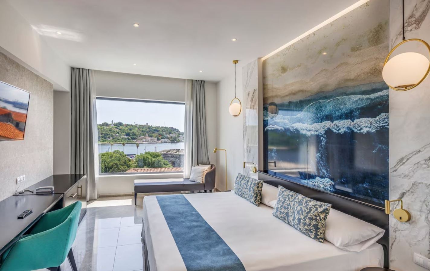 rooms-the-townhouse-suite-bay-view