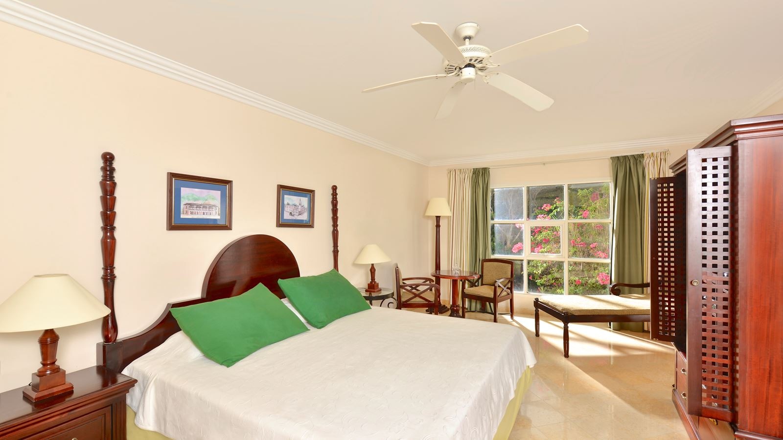 rooms-park-suite-splash