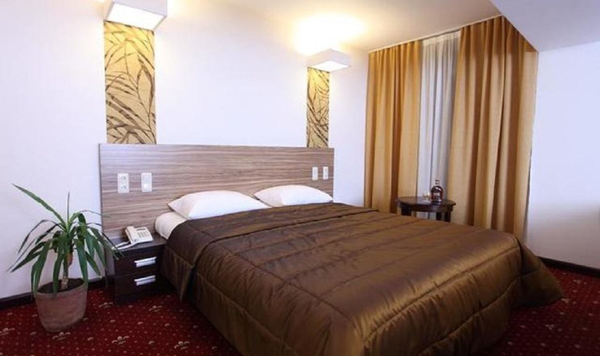 rooms-standard-double