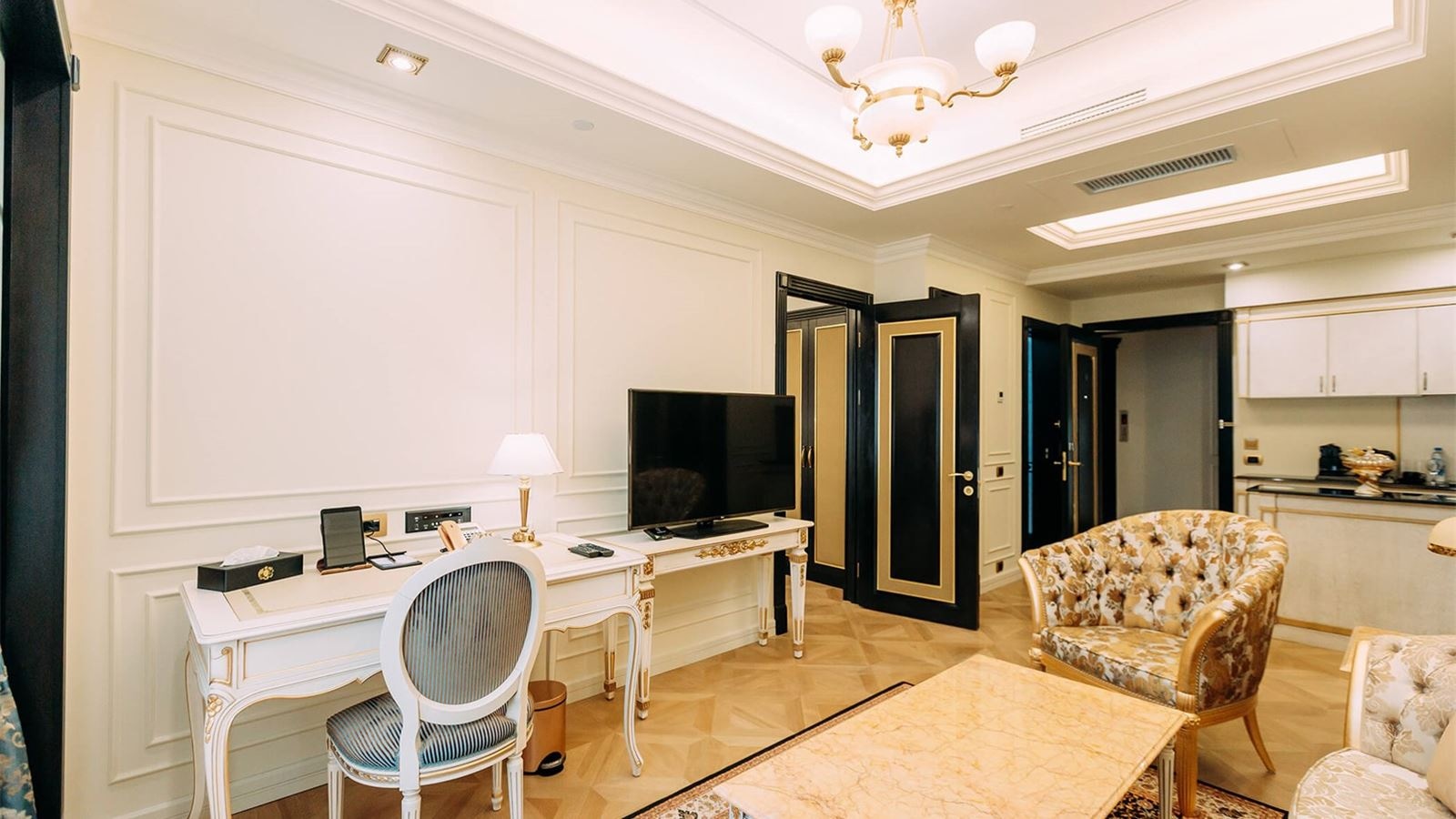 rooms-signature-suite