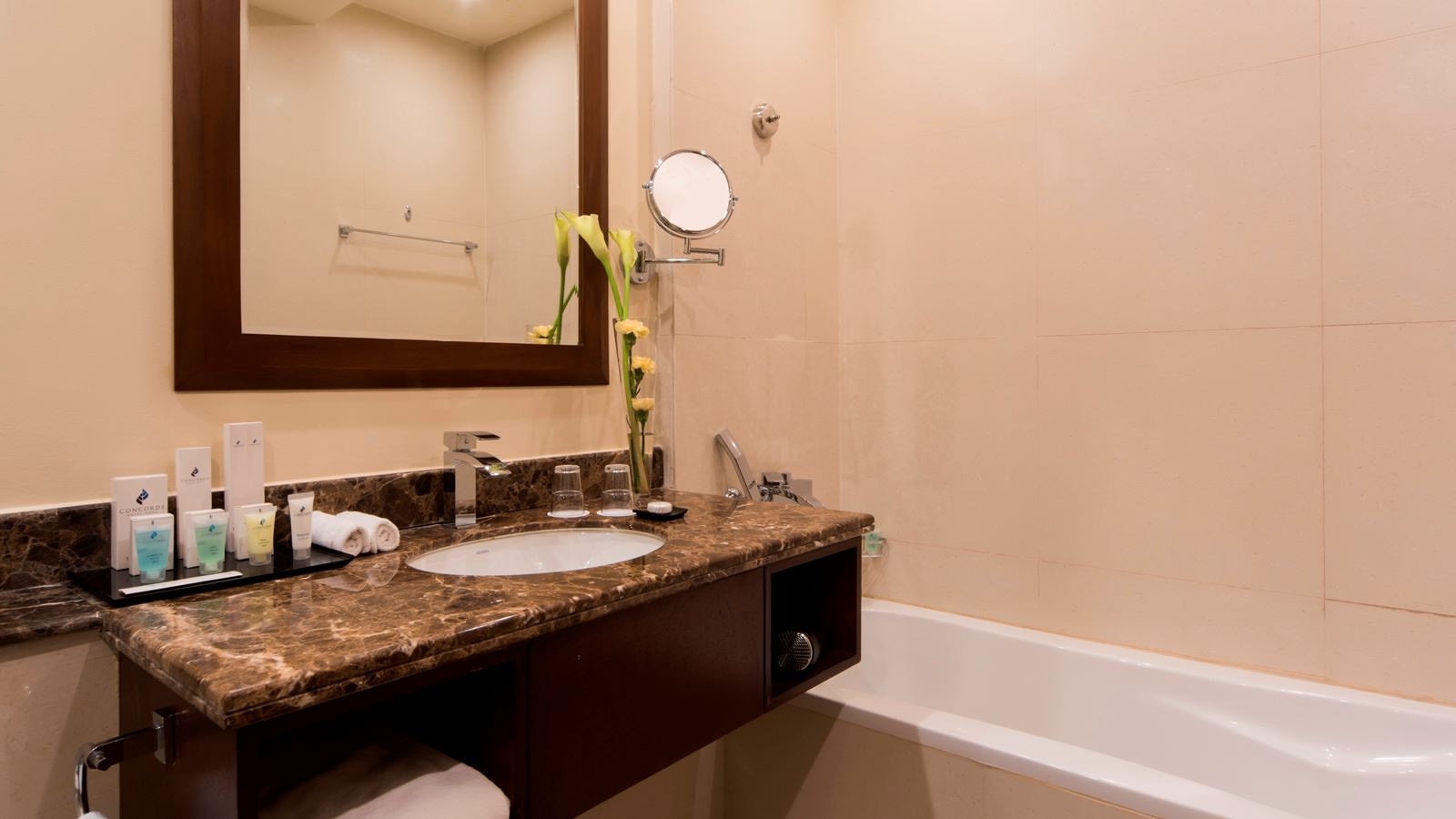 rooms-executive-suite