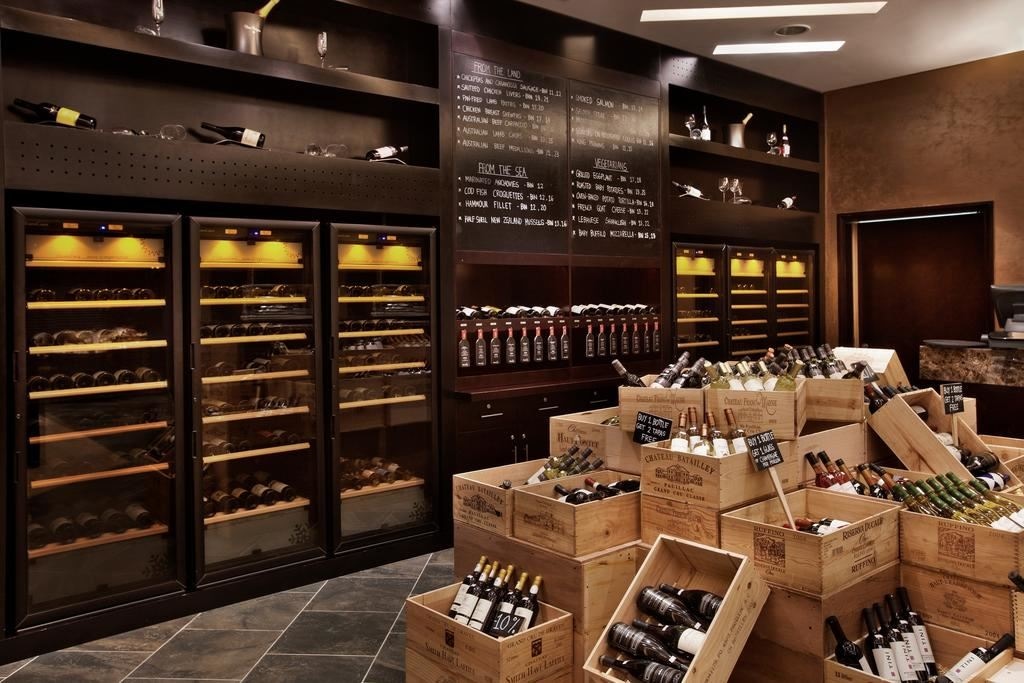 restaurants-the-cellar