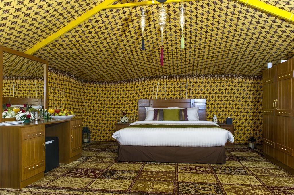 rooms-royal-tent