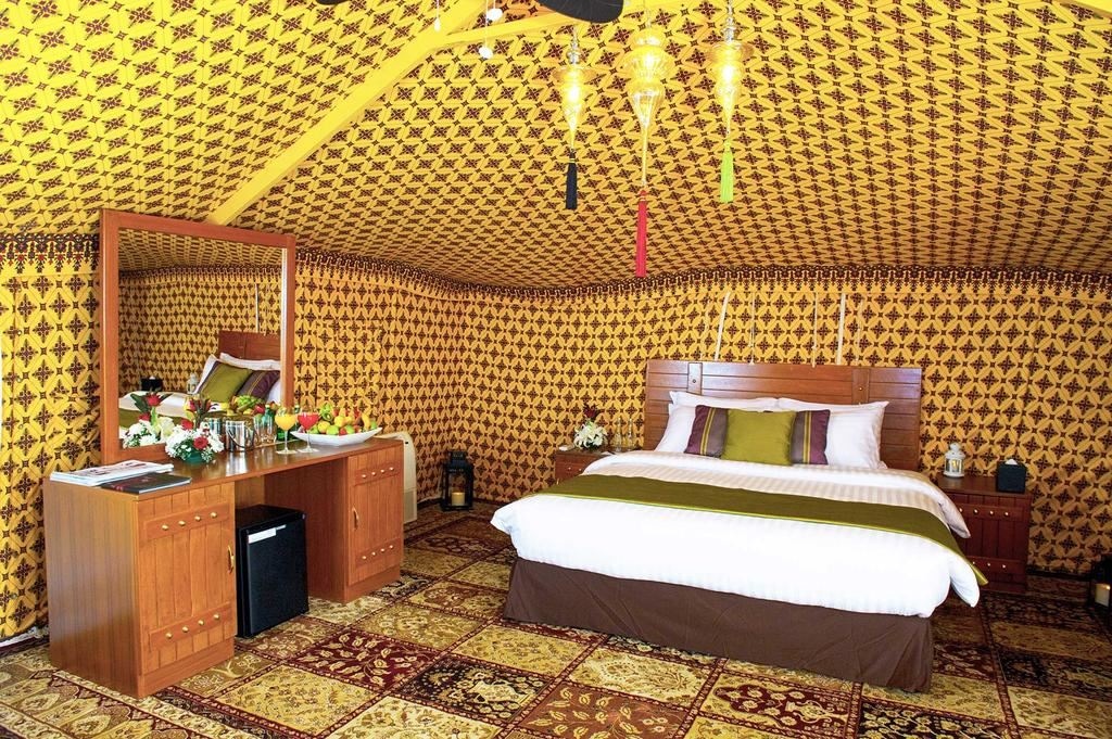 rooms-royal-tent