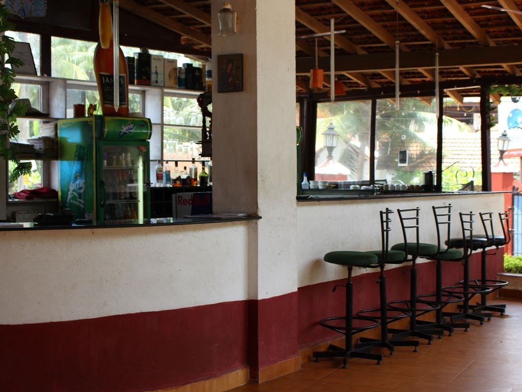 restaurants-top-notch