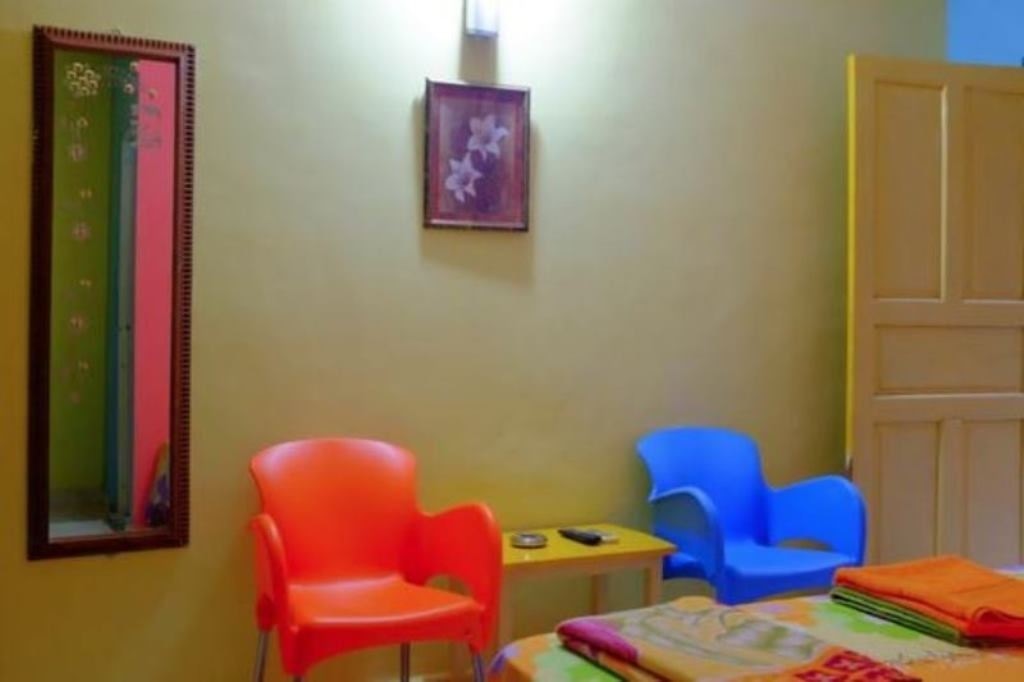 rooms-standard-non-ac-room