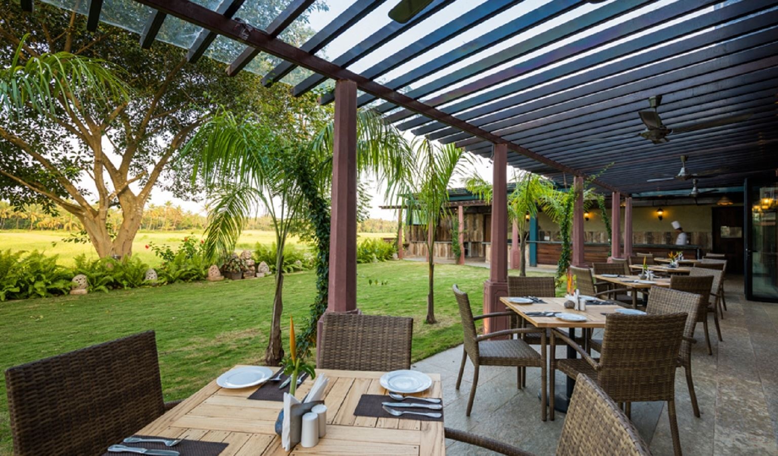 restaurants-restaurants