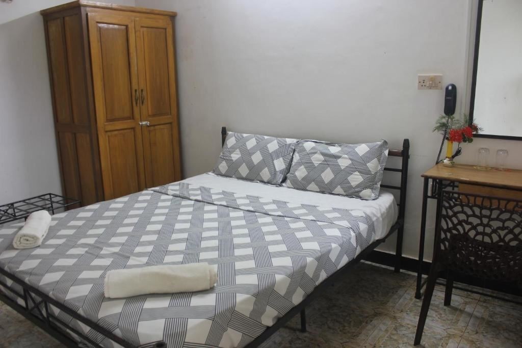 rooms-standard-ac-room