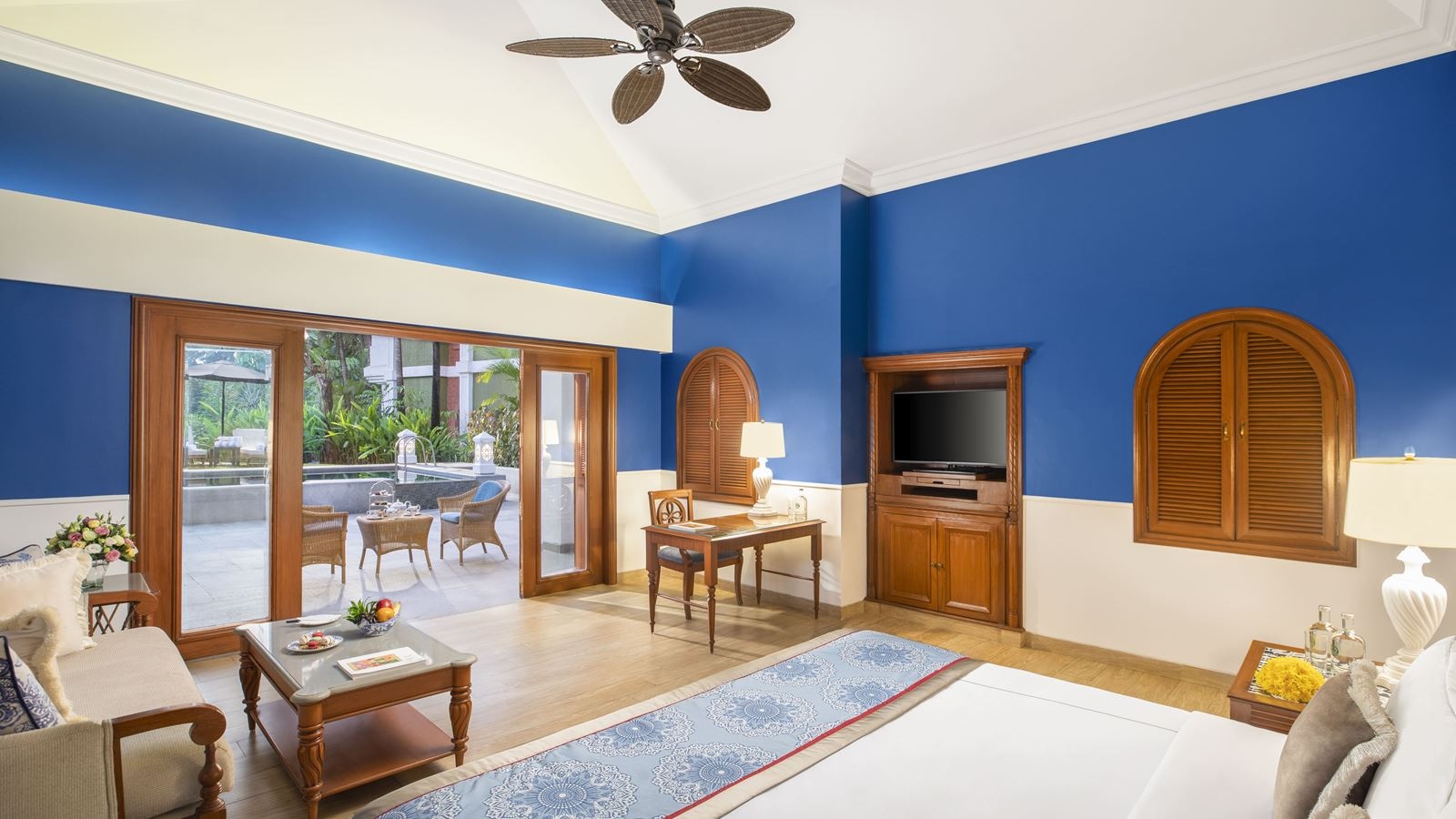 rooms-villa-room-garden-view-with-pool-view