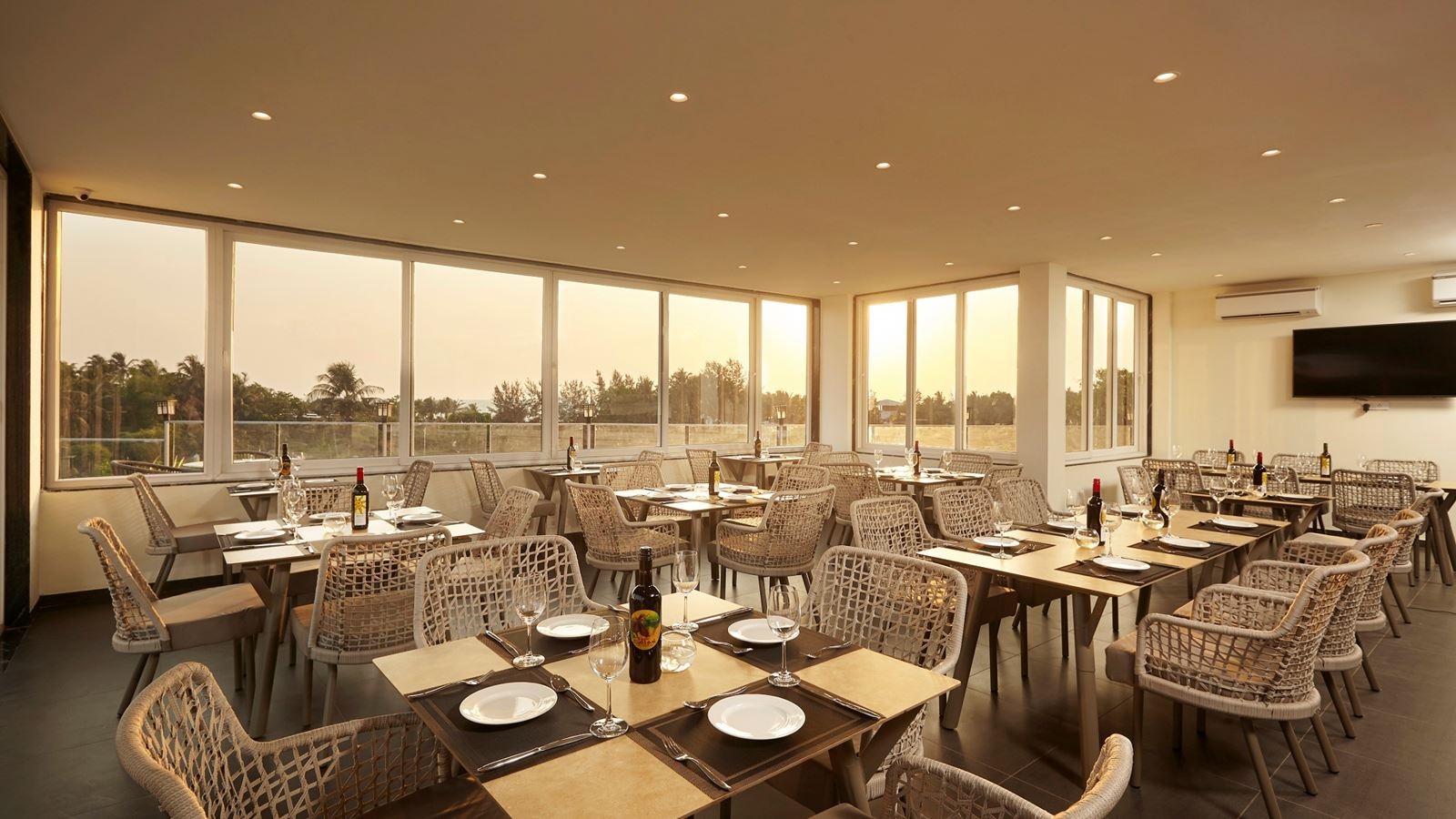 restaurants-toast-restaurant--bar