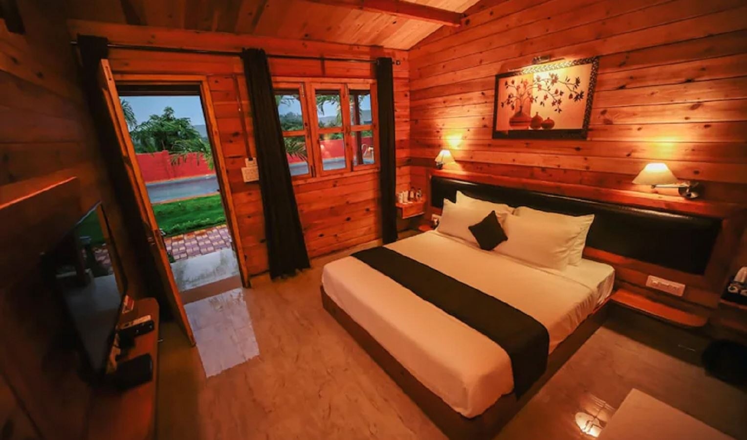 rooms-luxury-wooden-cottage