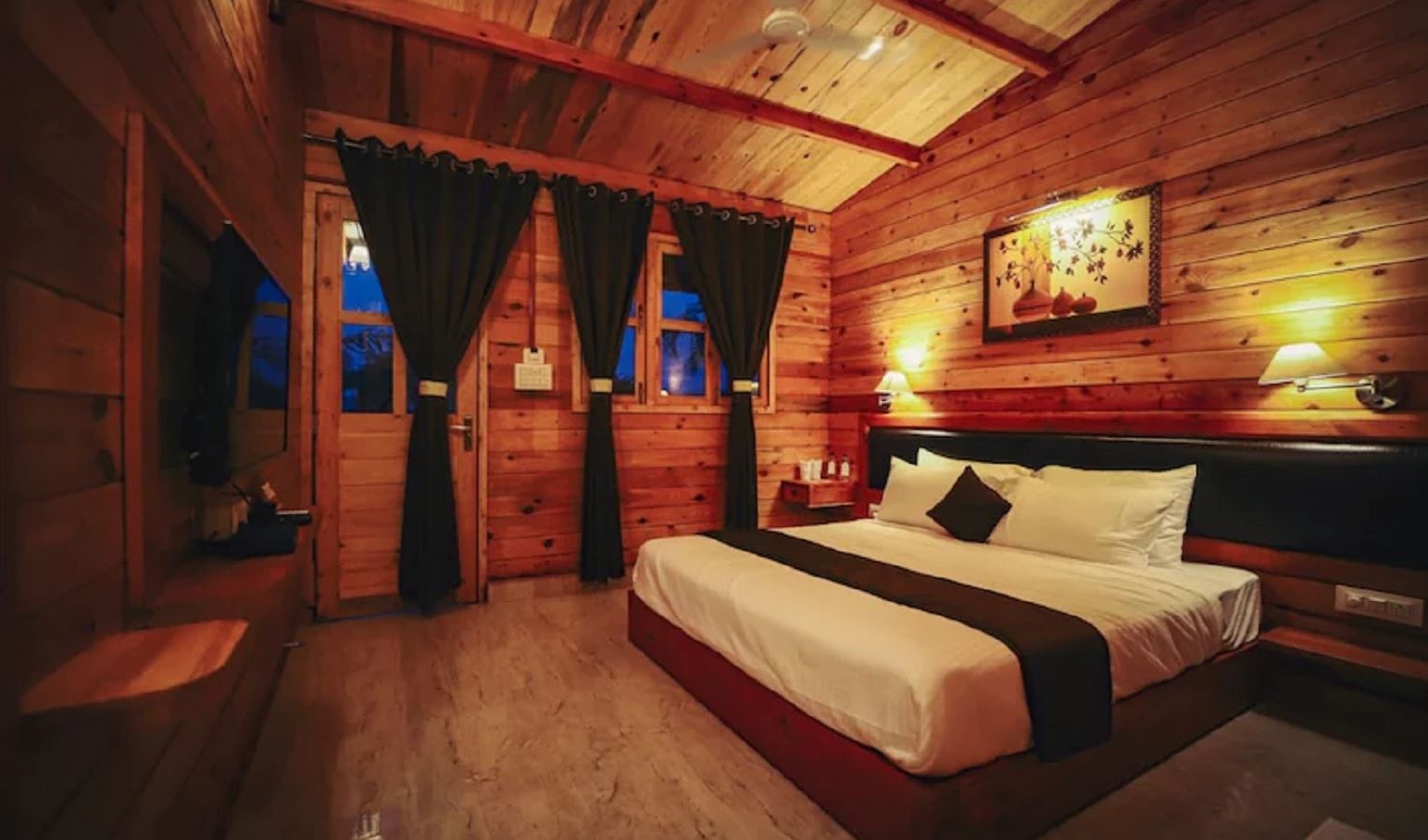 rooms-luxury-wooden-cottage