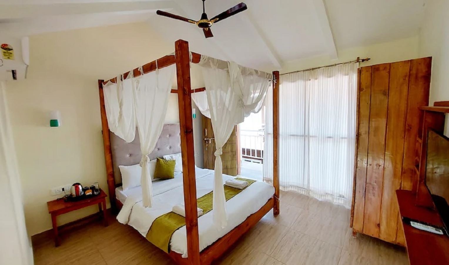 rooms-premium-deluxe