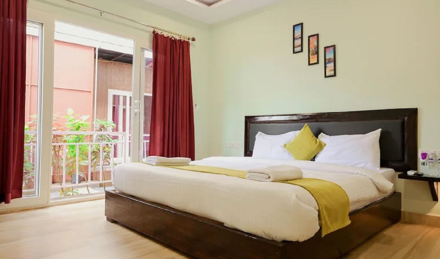 rooms-premium-deluxe