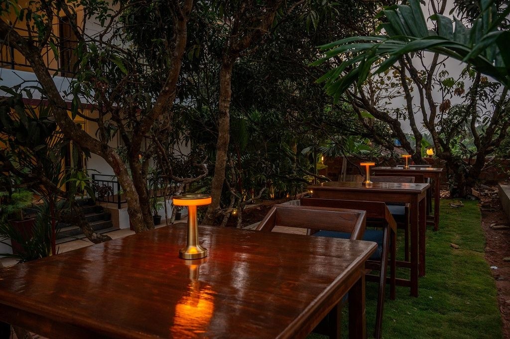 restaurants-lava-bar--restaurant