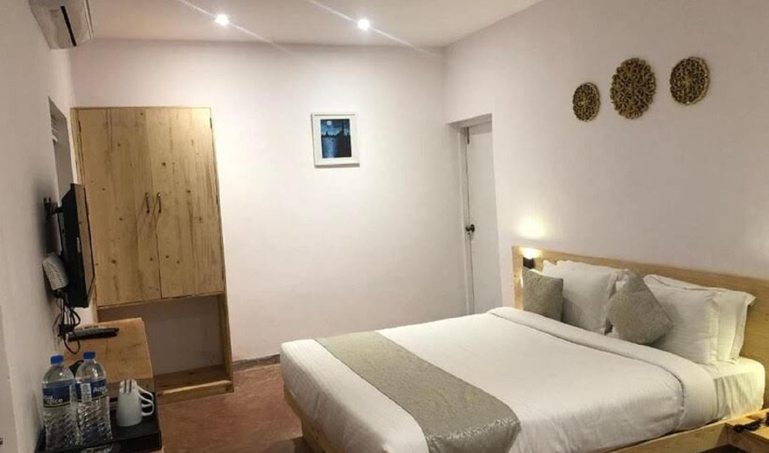 rooms-deluxe-cottage