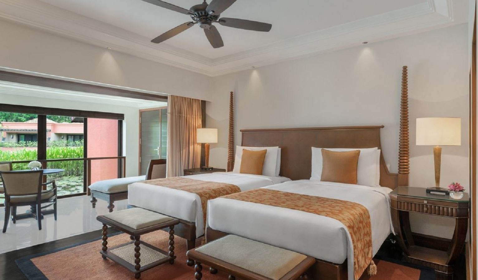 rooms-conservatory-premiere