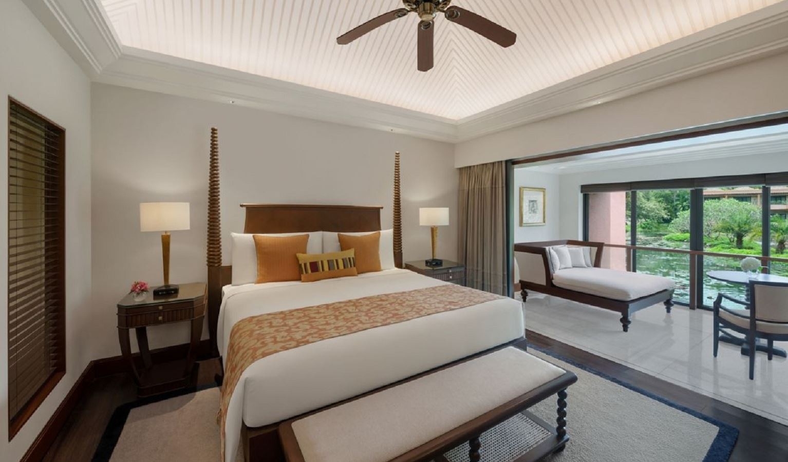 rooms-conservatory-premiere