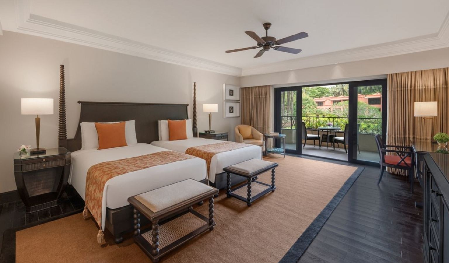 rooms-conservatory-premiere