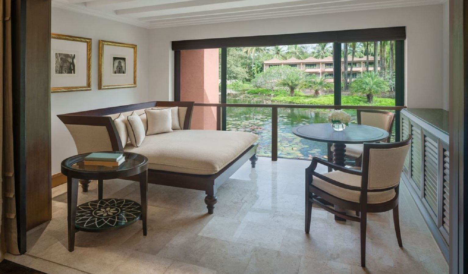 rooms-conservatory-premiere