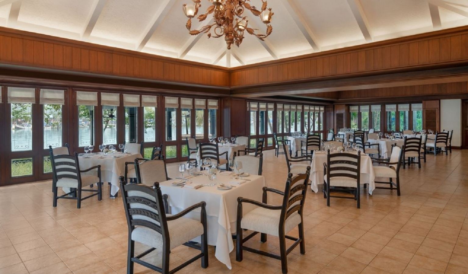 restaurants-riverside