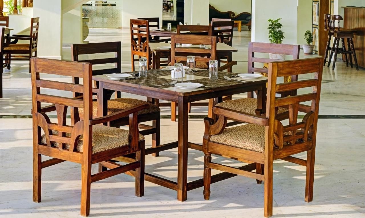 restaurants-restaurants