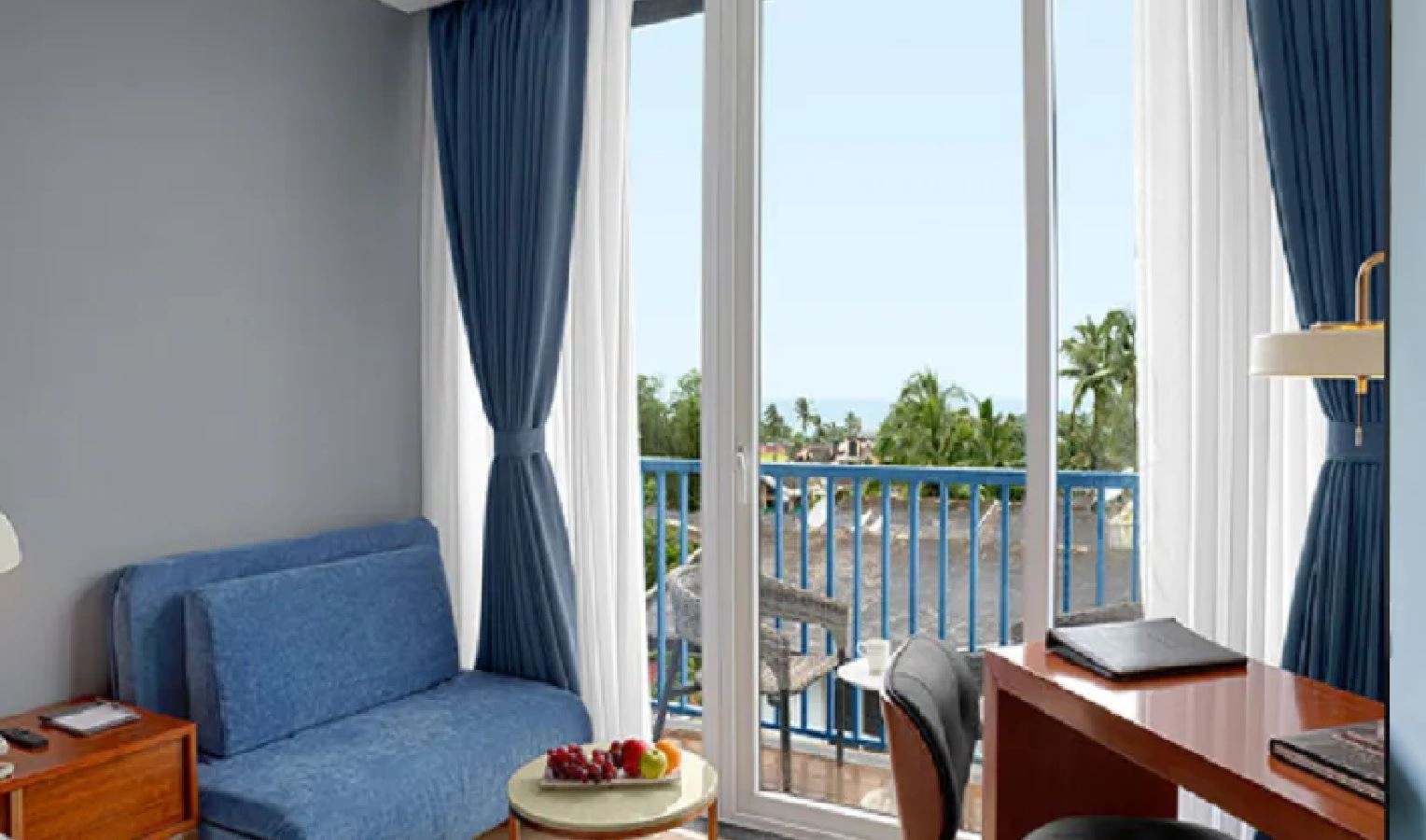 rooms-premium-room-with-balcony