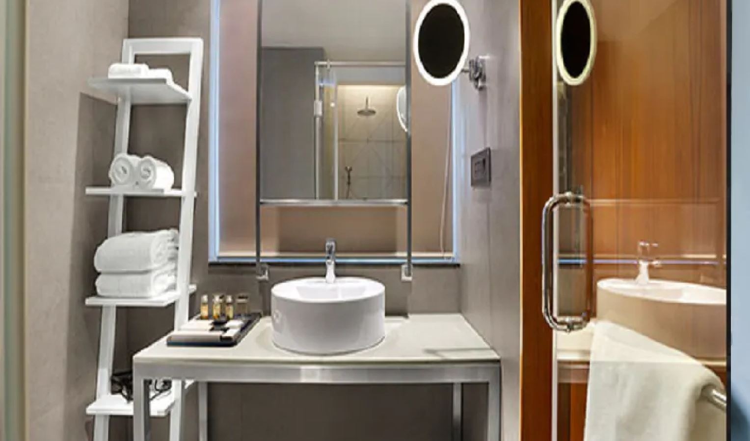 rooms-premium-room-with-balcony