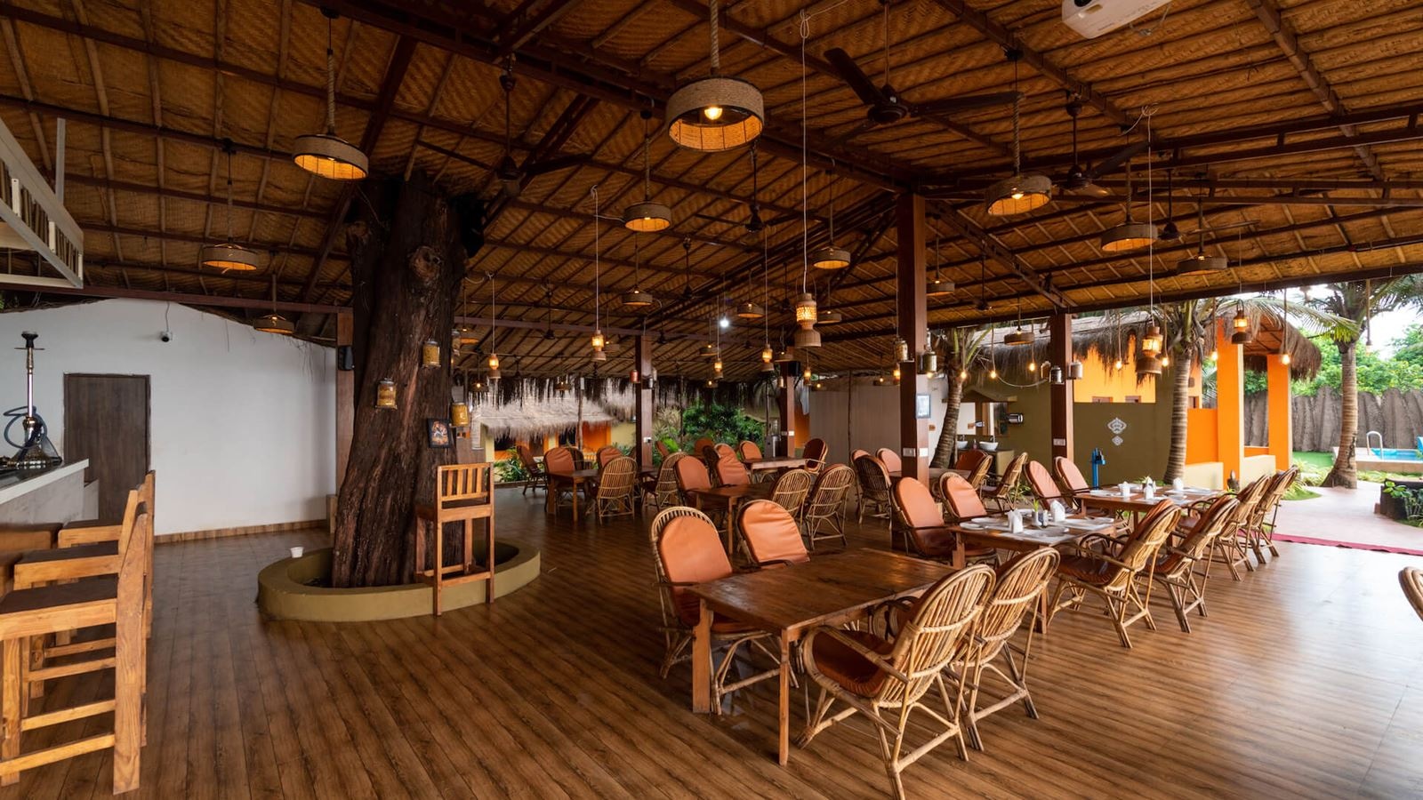 restaurants-restaurants