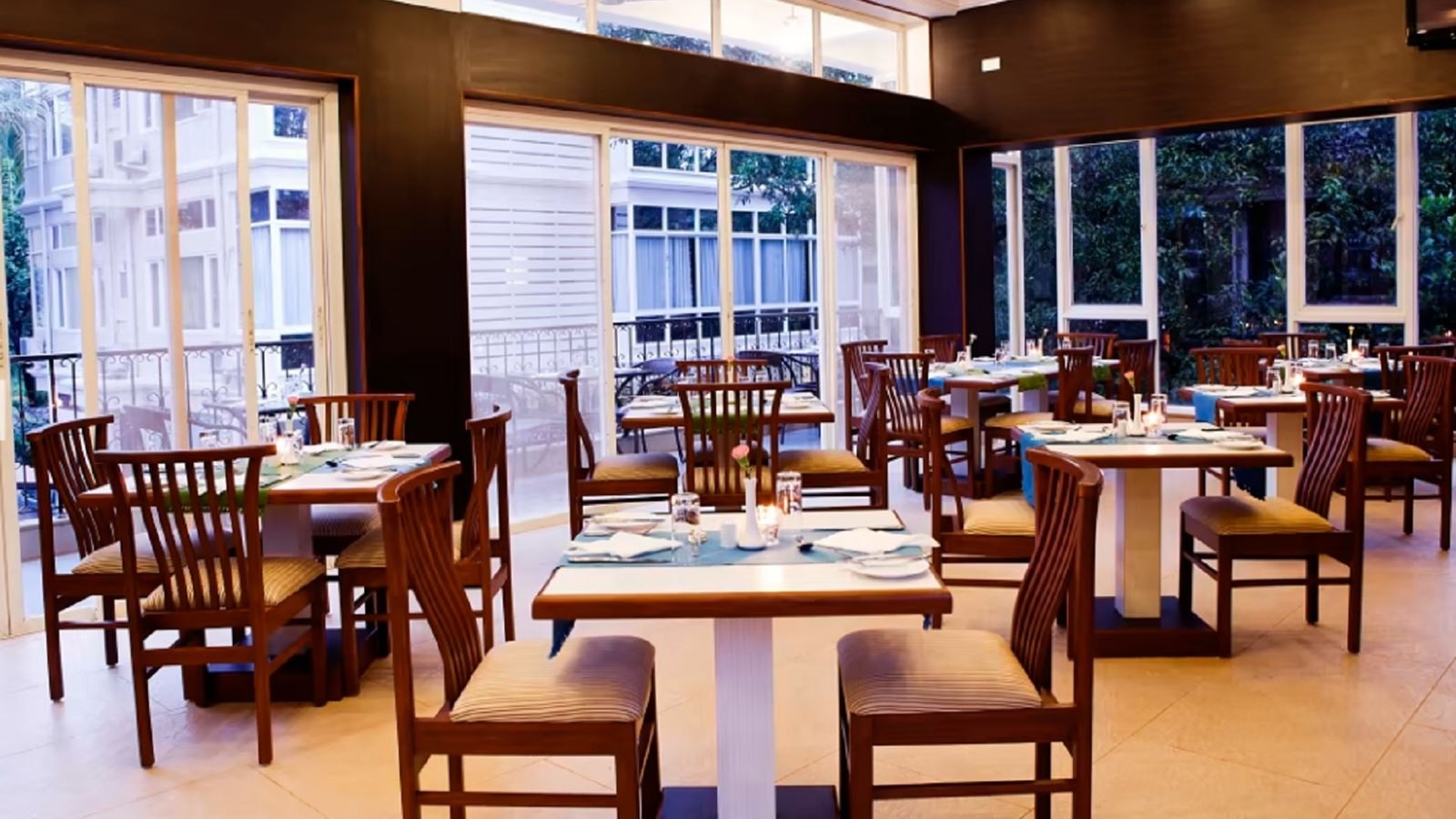 restaurants-nautilus