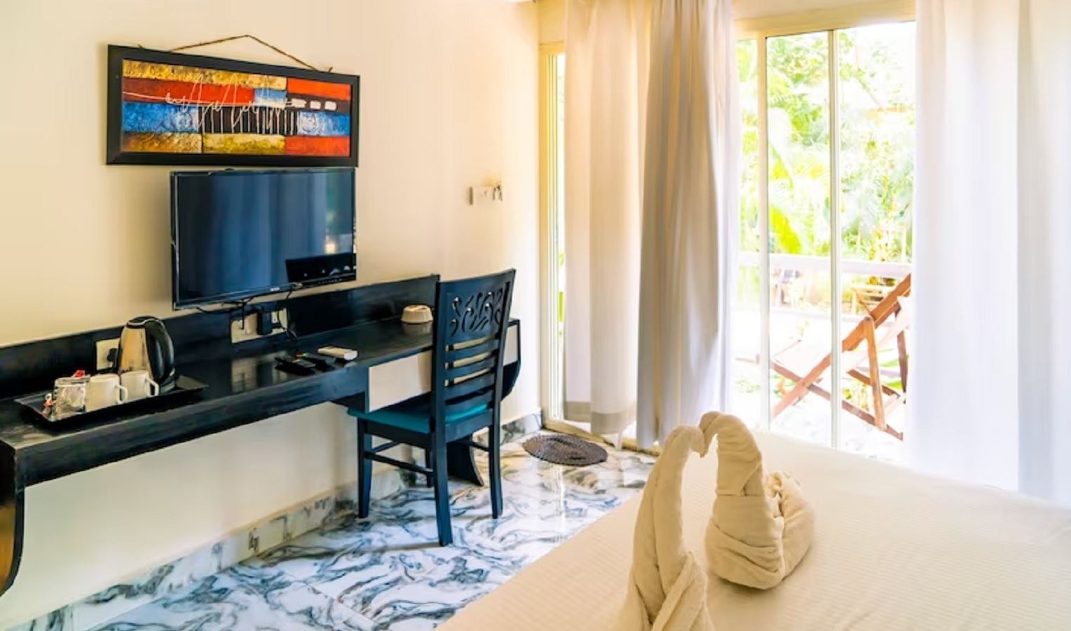 rooms-luxury-premier-room-ac