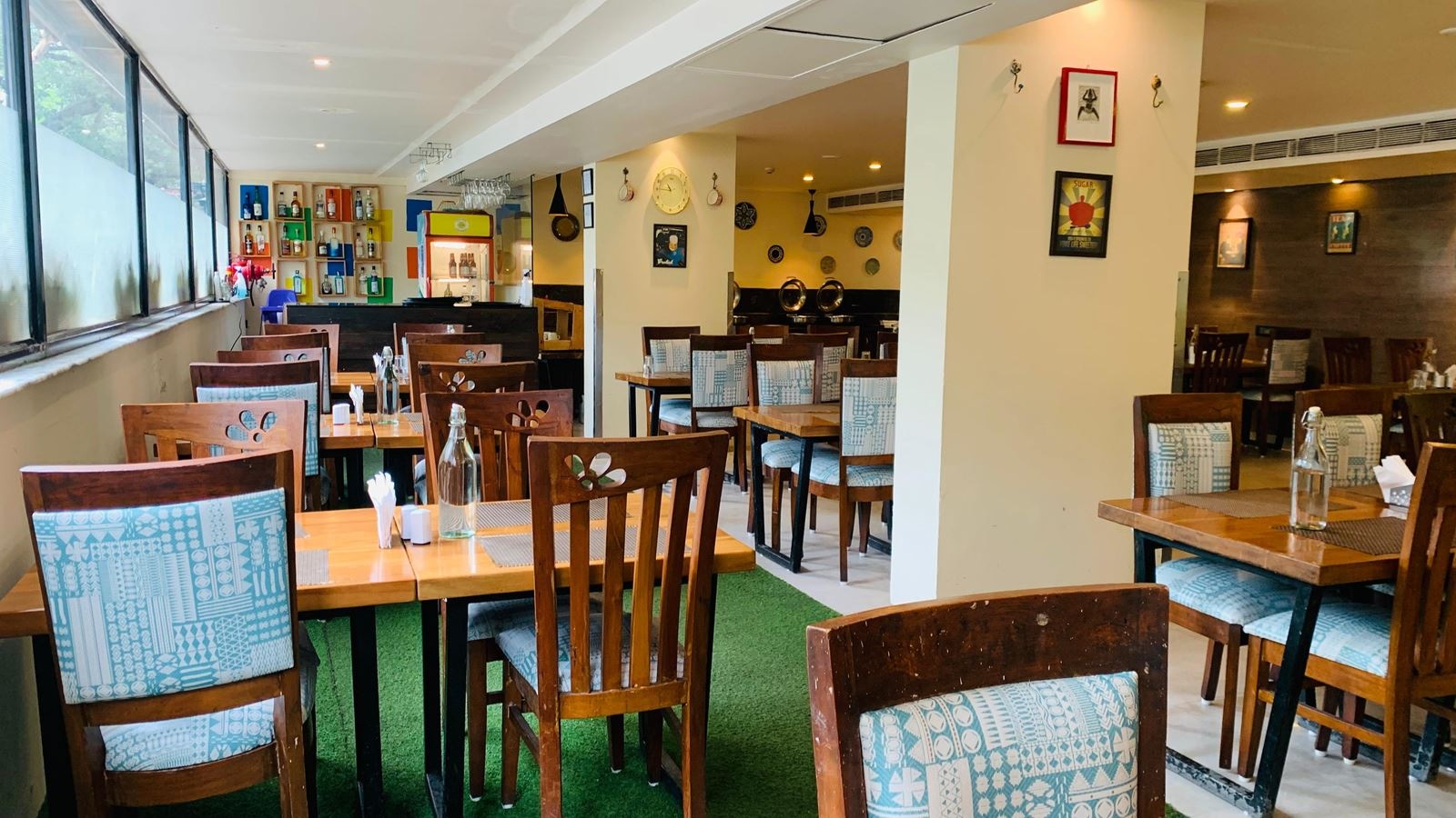 restaurants-restaurants