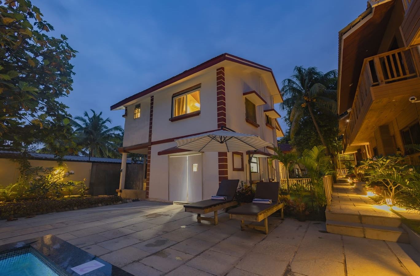 rooms-3-bedroom-hall-villa