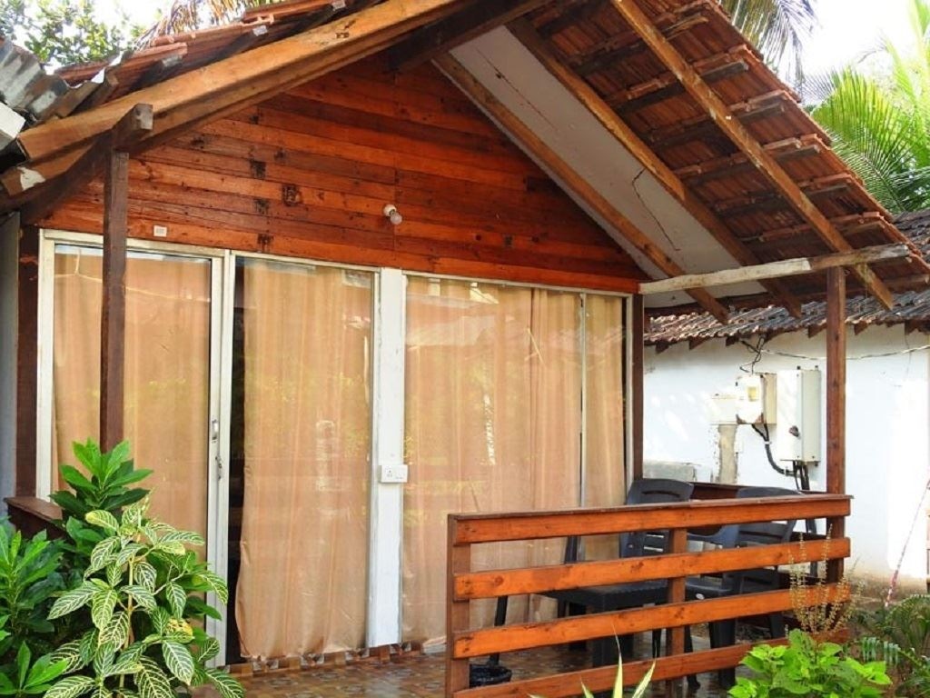 rooms-wooden-cottage