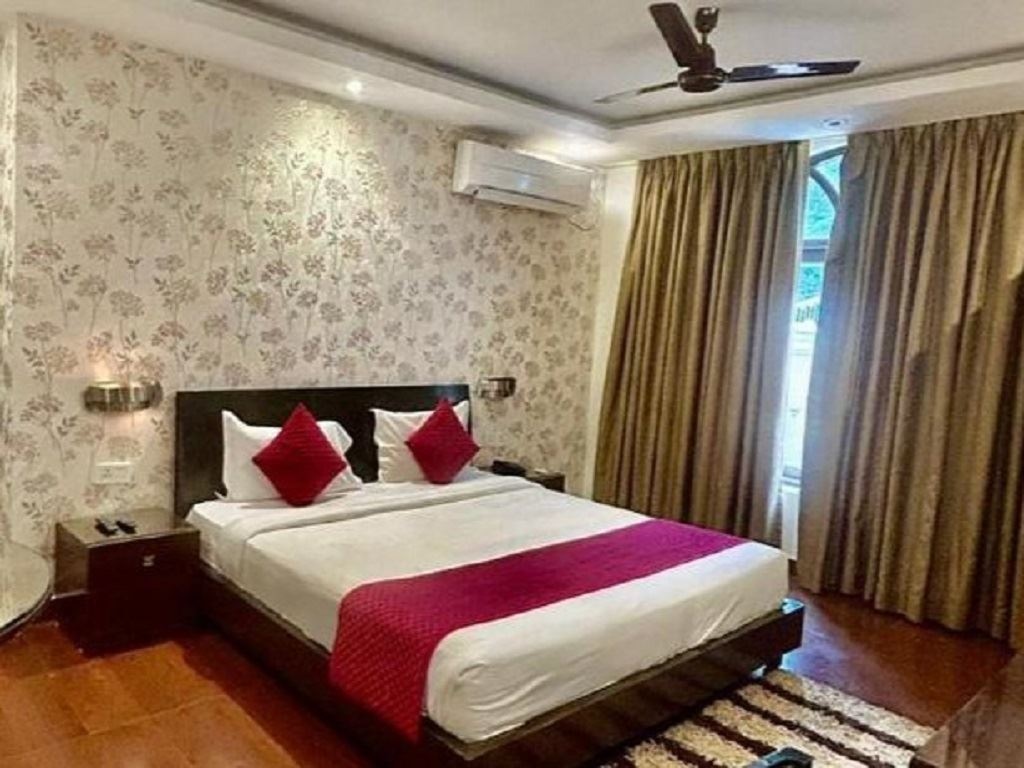 rooms-comfort-ac-without-balcony