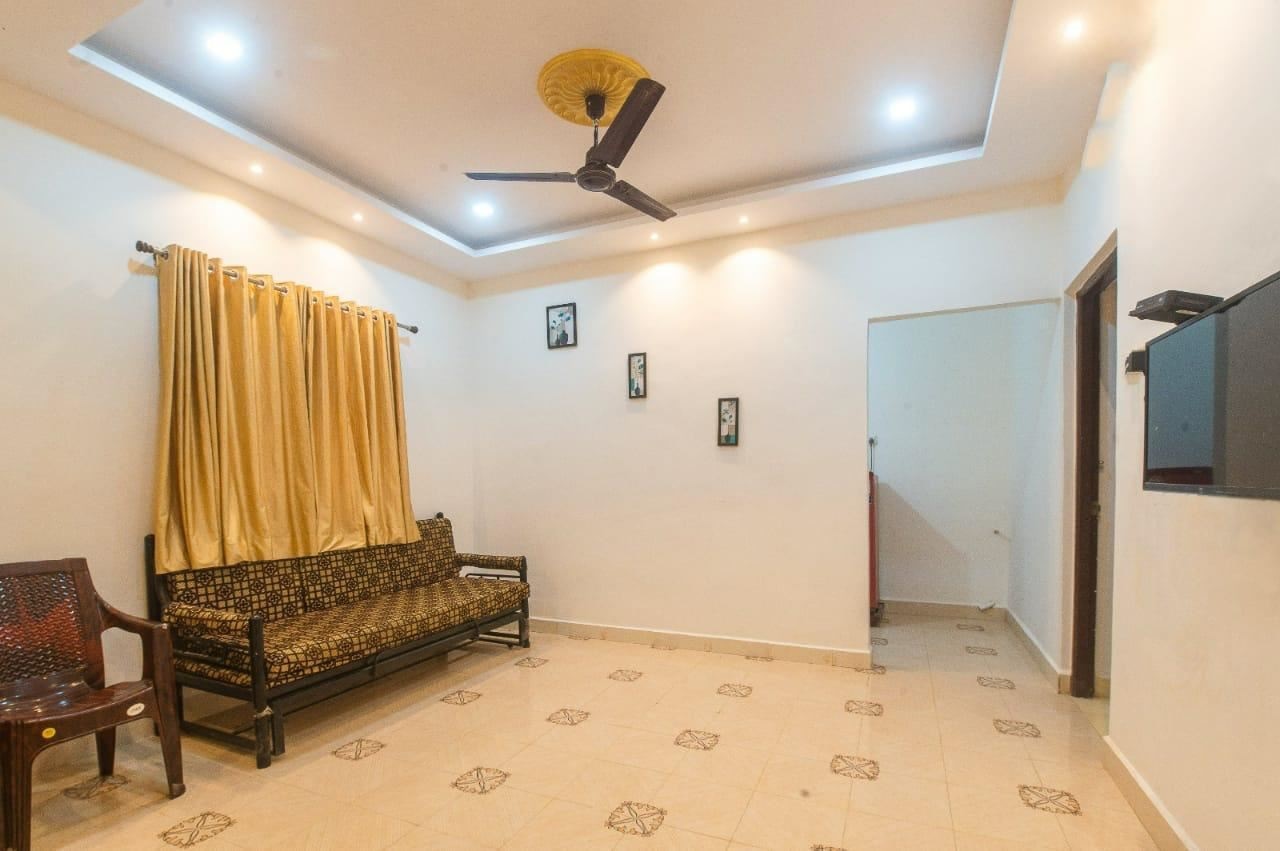 rooms-superior-1-bhk