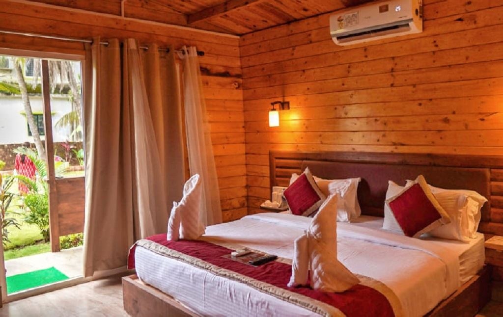 rooms-deluxe-cottage