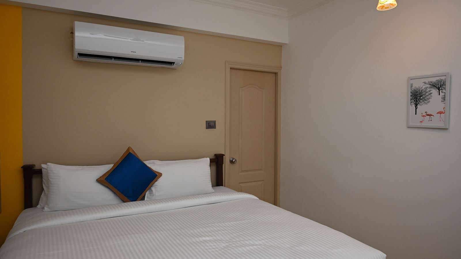 rooms-1-bedroom-apartment