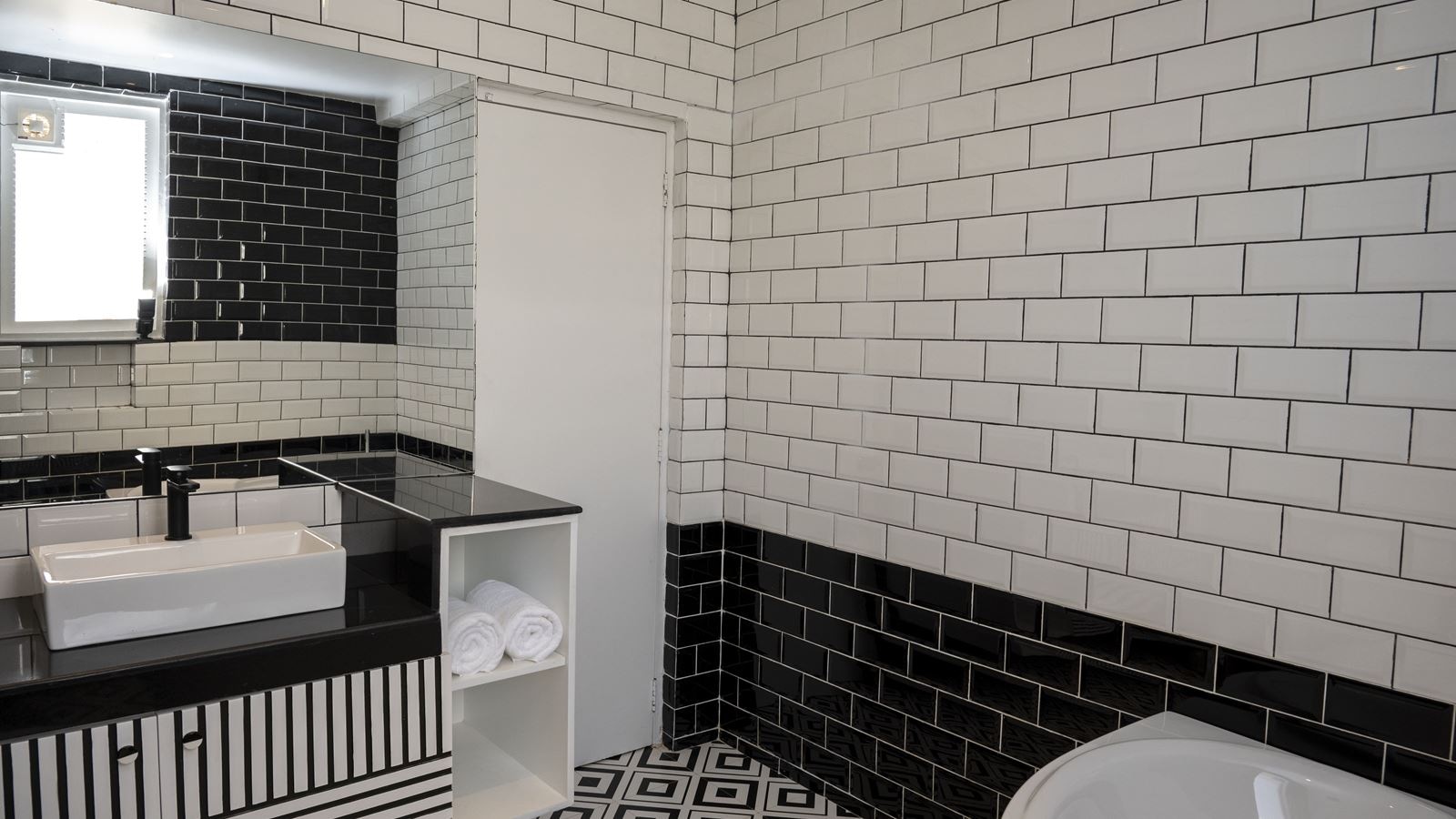 rooms-03-bedroom-premium-villa