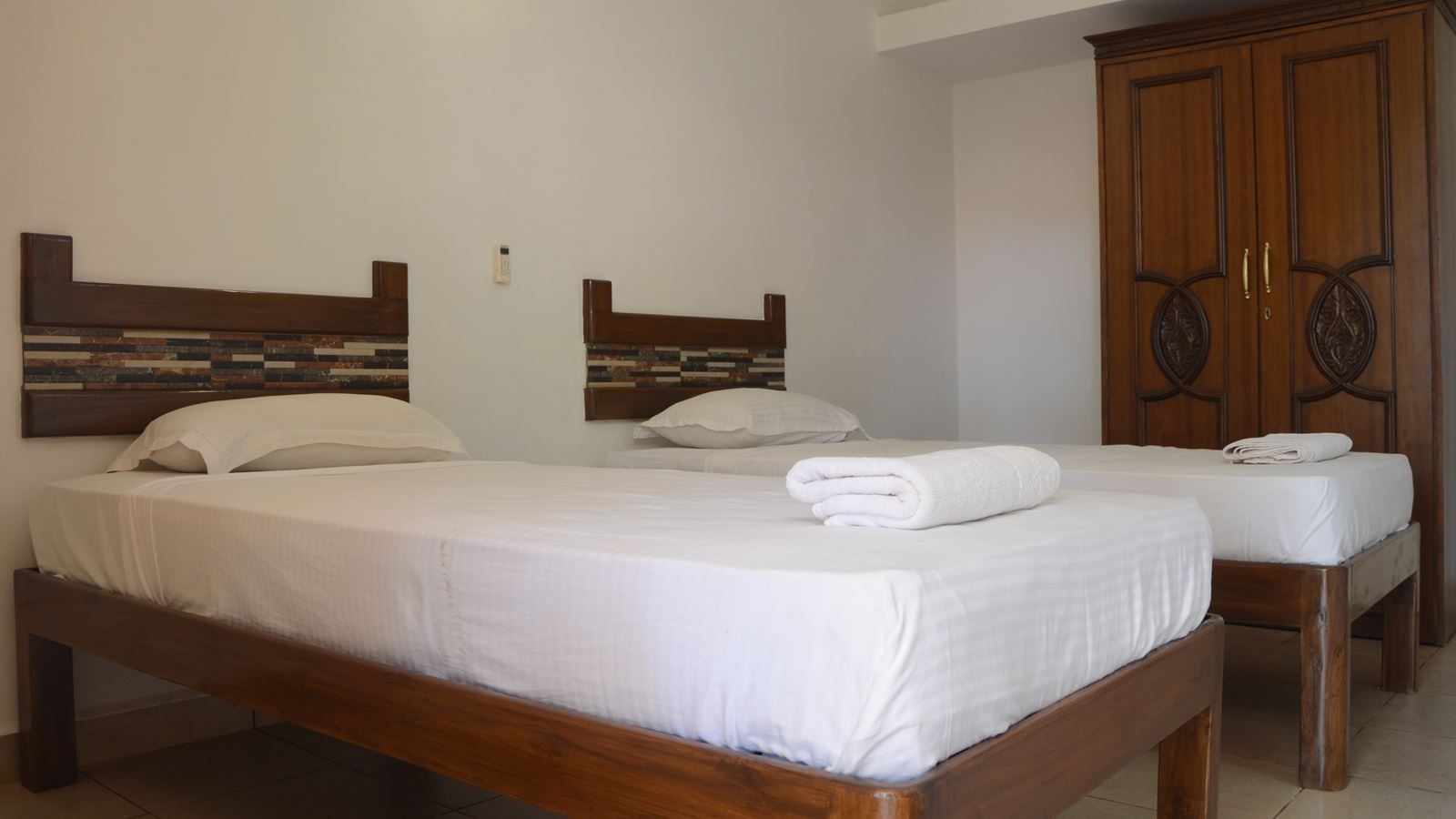 rooms-two-bedroom-apartment