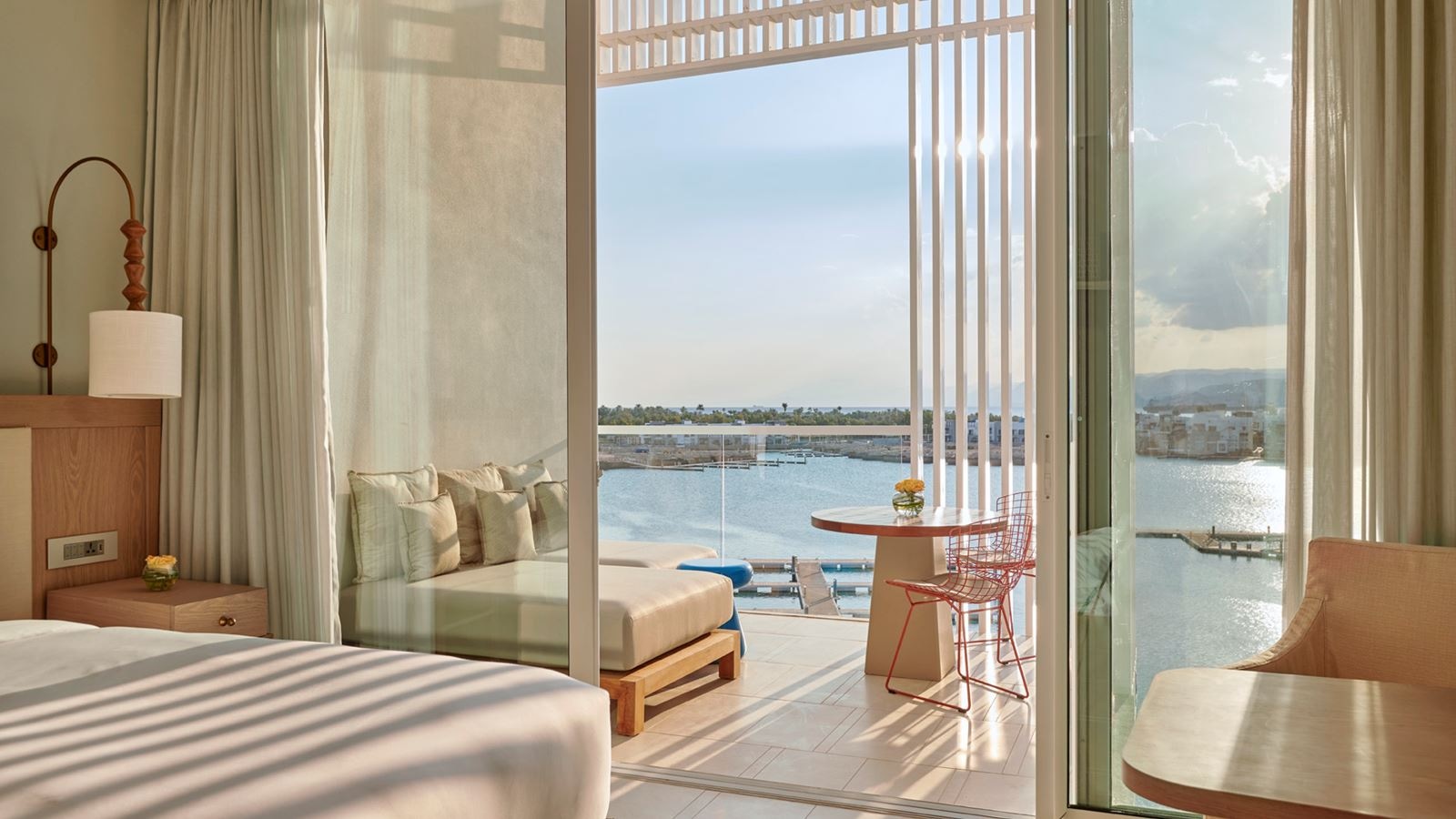 rooms-regency-suite-marina-view