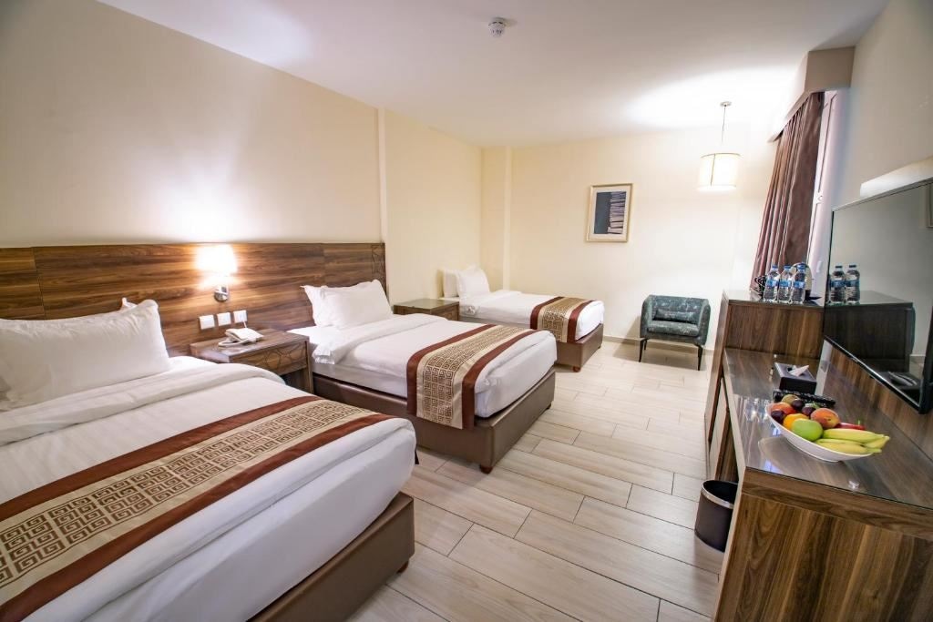 rooms-standard-triple