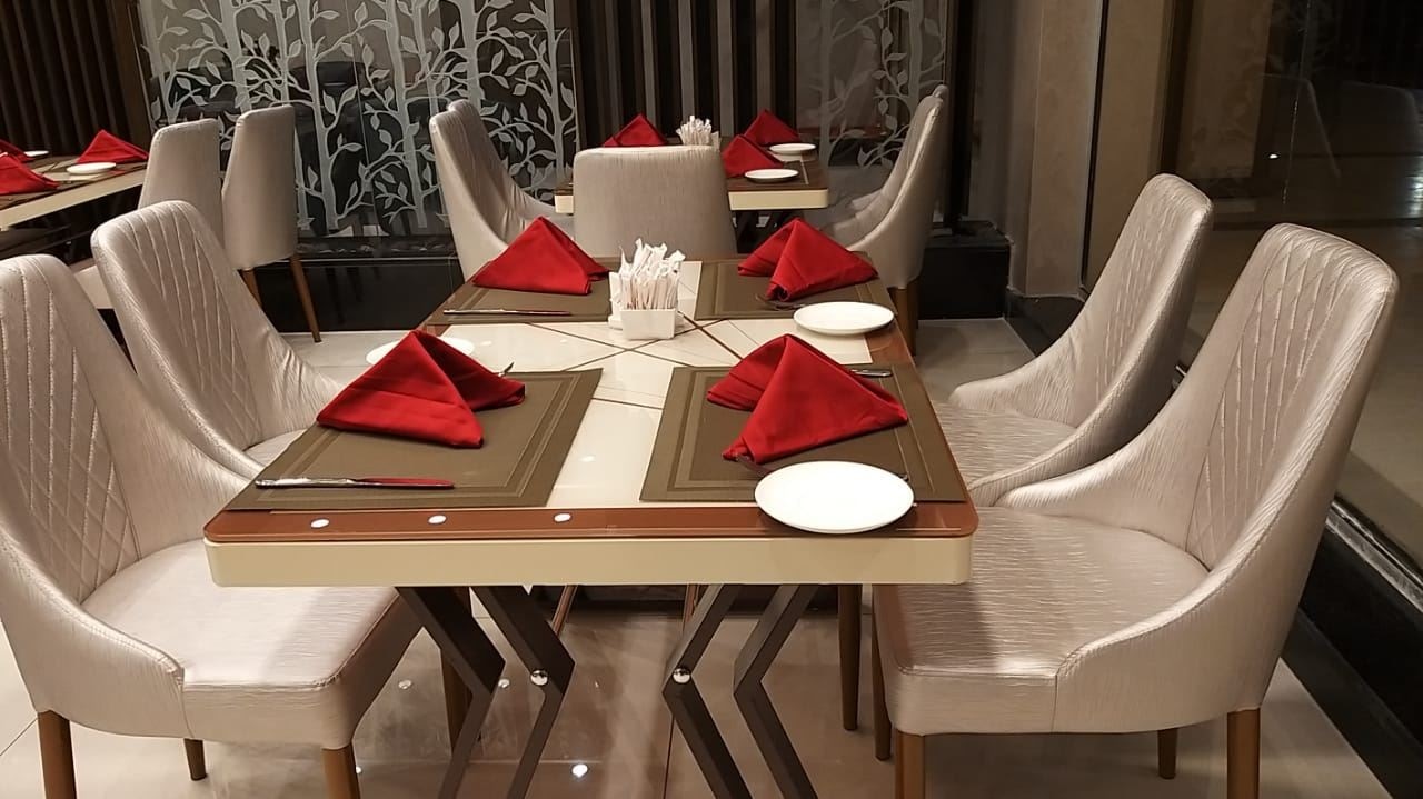 restaurants-restaurants