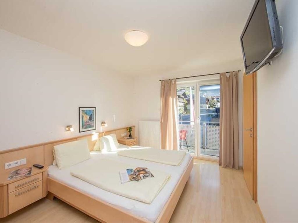 rooms-apartment-type-c1