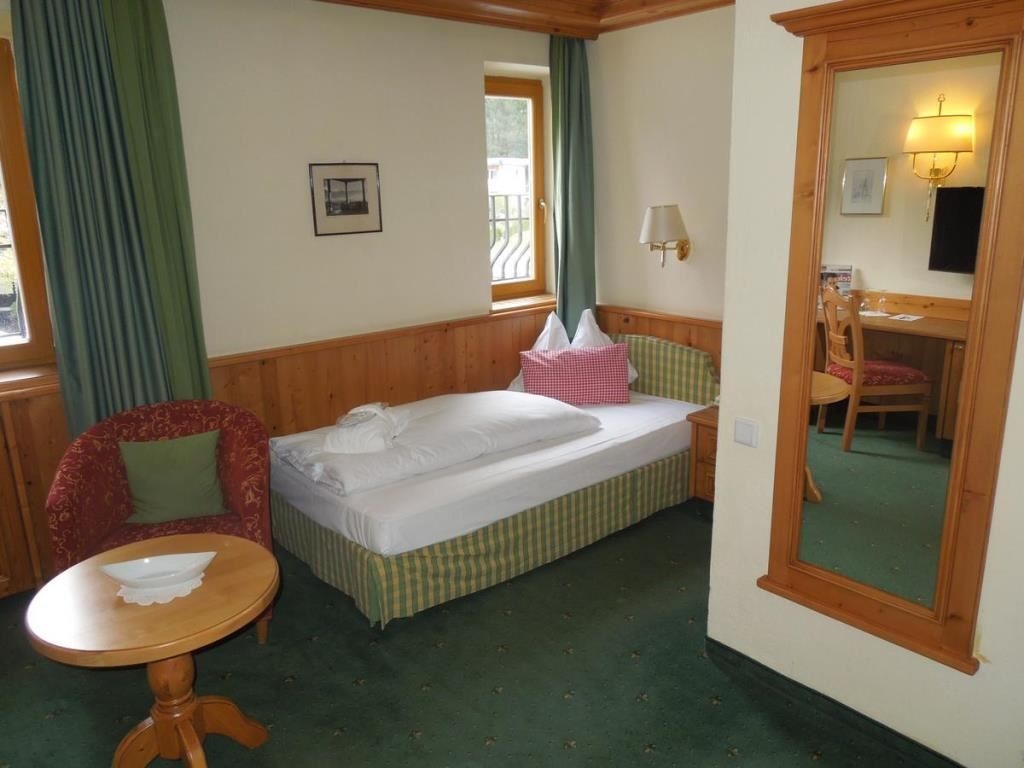 rooms-single-alpspitz