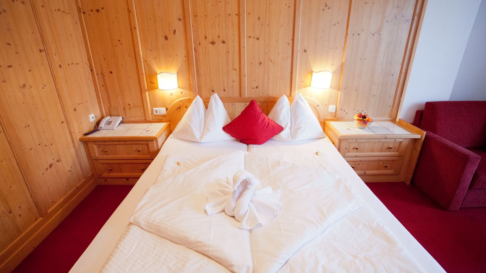 rooms-single-room-alpenrose